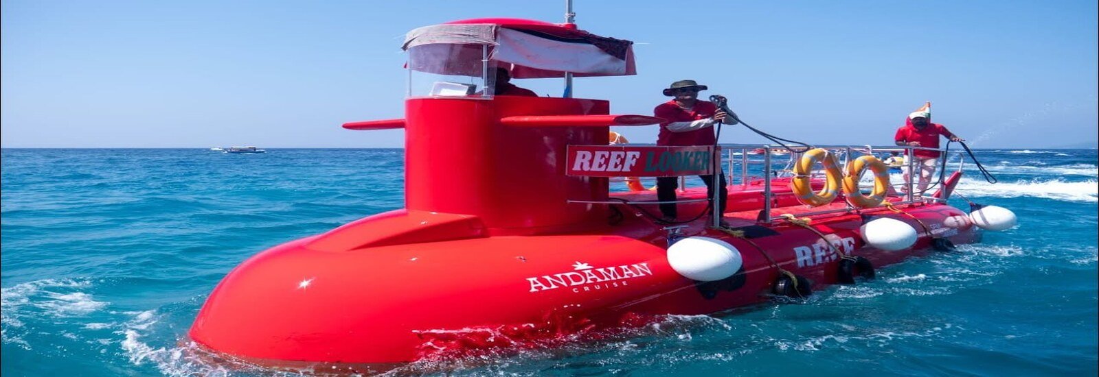 Reeflooker Semisubmarine at Elephant Beach